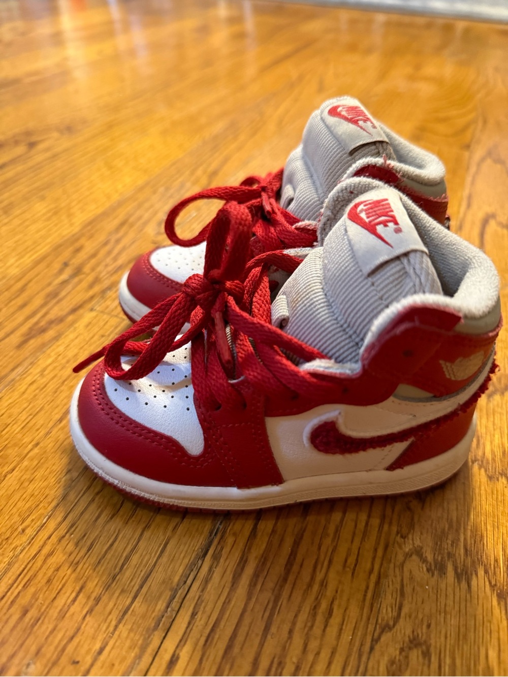 Nike Kids Red and White Sneakers